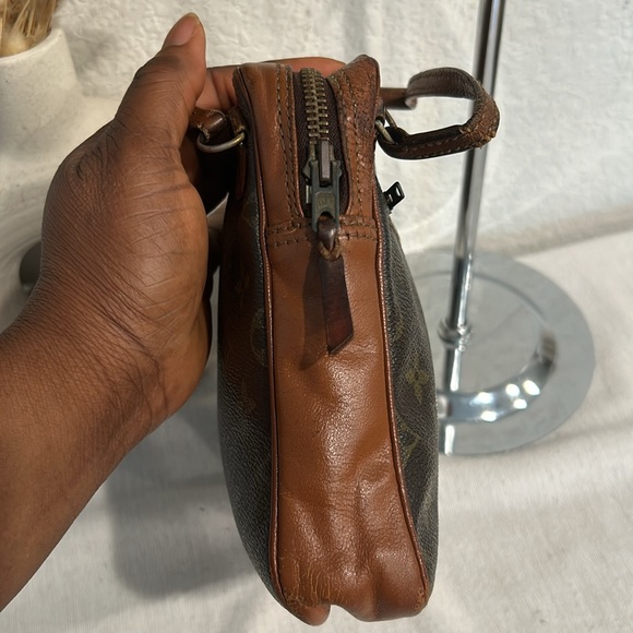 Louis Vuitton coated canvas pouchette Sport clutch - Picture 3 of 13